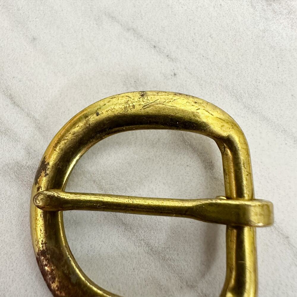 Small Rounded Gold Tone Simple Basic Belt Buckle - Picture 2 of 7